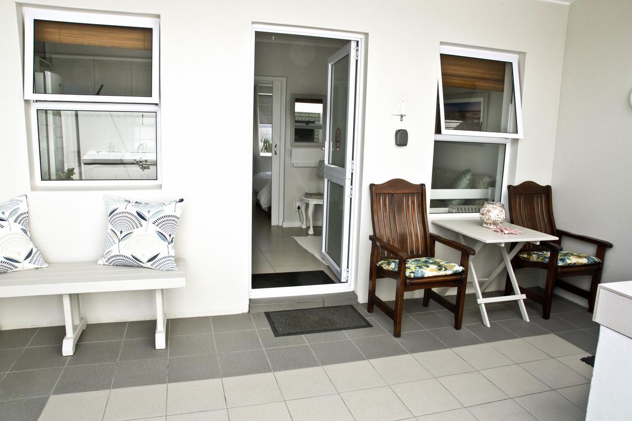 South Point Guest Lodge Agulhas Exterior foto